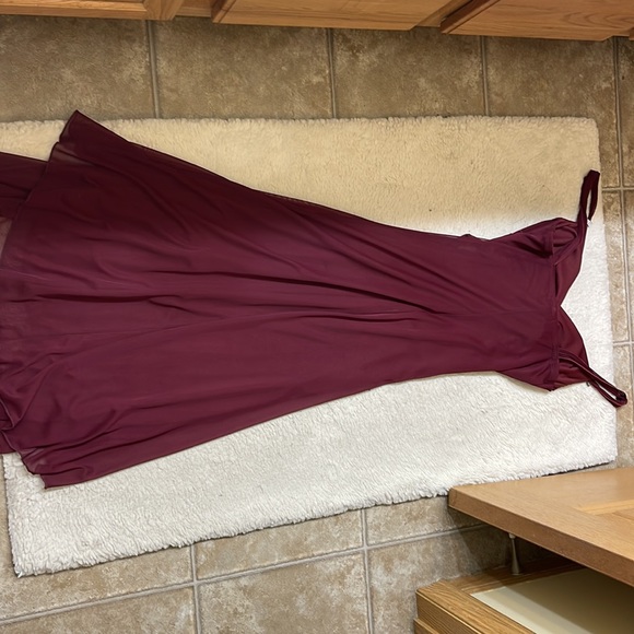 Elegant party dress mahogany with rhinestones - Picture 2 of 3